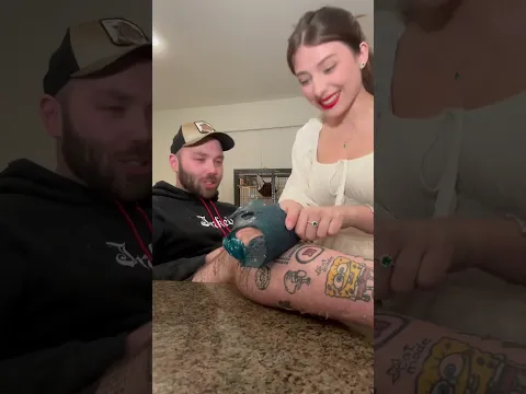 Waxing the SpongeBob leg