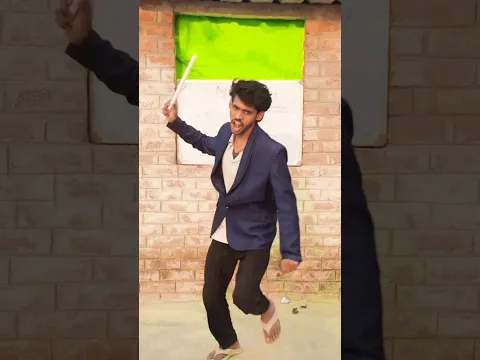 बच्चों ने खाया क्लास में टिफ़िन🤯#aaganwadikebacche #comedy  #funny #schoollife #dhonisir #school