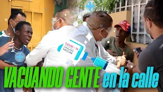 Broma VACUNANDO a la gente en la CALLE💉😱 SALEN CORRIENDO 🤣