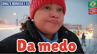 A NORUEGA TODA ESTA ASSIM AGORA E ISSO TEM ME ASSUSTADO // VIDA REAL NA ESCURIDÃO DE INVERNO