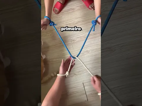 Um truque secreto para escapar facilmente mesmo quando suas mãos estão amarradas com uma corda!