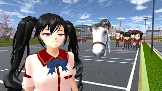 คนเเสบไอเทมเกรียน Sakura school simulator