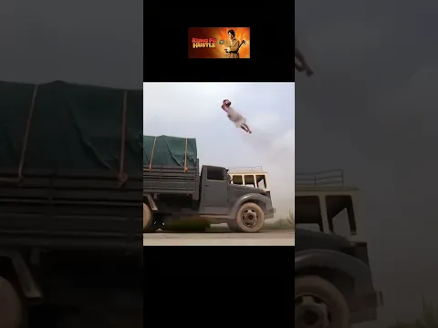 Funny chase Stephen Chow vs Landlady - Kung Fu Hustle