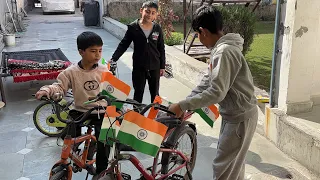 सारे तिरंगे साइकिल पर लगा लिए #republicday #republicdaystatus #deshbhaktisong #vayurana