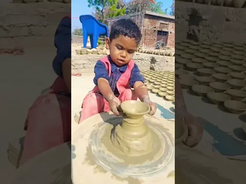 अभी सिख रहा है  😂