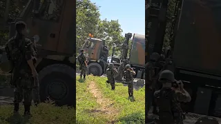 Engenharia  realiza a montagem  da Ponte Modular Pesada durante a Operação Perseu.
