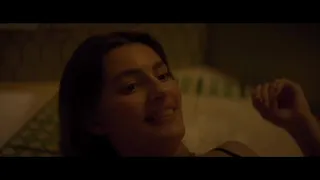 Kaitlyn Dever & Diana Silvers | Booksmart Amy & Hope | Mainstream Lesbian YA movies