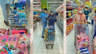 Belanja serba warna | Biru & Pink