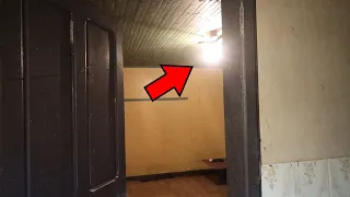 INACREDITÁVEL O QUE VIMOS NA CASA ONDE NINGUÉM DORME