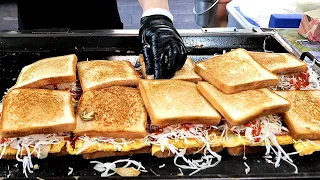 새벽에 3시간만 장사하고 사라지는!! 토스트 달인의 빠른 손놀림 | 명동 햄버거 토스트 | Amazing Toast Master In Myeong-dong, Korea