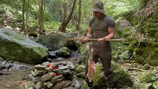 TAŞLARDAN OCAK YAPARAK KUZU KOLU PİŞİRMEK / Cooking lamb sleeve on stone Stove