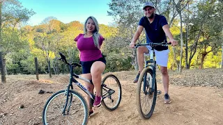ANDANDO DE BICICLETA NA ROÇA!!!