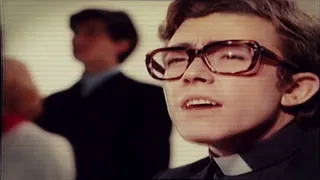PIERO - Versión extendida de VENGO -  LETRAS