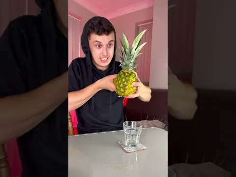 Pineapple Life Hack 😮 #Shorts