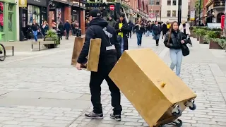 Valentine the Statue’s London Levitating Goldman | Setting Up the Impossible Levitation.