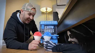 Making snow cones with monster 🍧