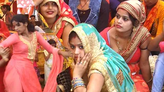 इस लड़की का डान्स देख सब रह गये आँखे फाड /बेदरदी दगा देके चले गये //upma shastri