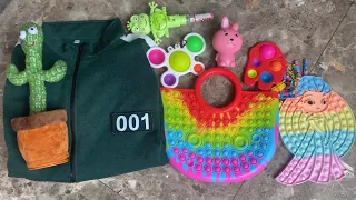 Seru Berburu POP IT, Baju Squid Game, Kaktus Joget, Simple Dimple, BT21,Balon Tiup Nyangkut di Pohon