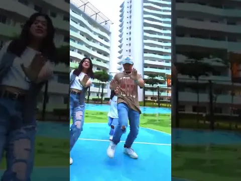 When Siblings Hype You Up To DANCE! Kala Chashma! #SiblingGoals #Shorts