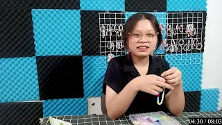 Vòng tay sâu chữ – Xu hướng thời trang DIY hot nhất hiện nay