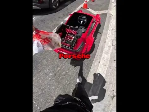 THE FIRST FOOD ORDER IN THE MINI PORSCHE 🍔🚗 #shorts #car #viral #trending #porsche #miniporsche
