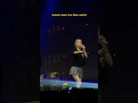 When Rosé noticed Jennie was too close to the confetti cannon #shorts