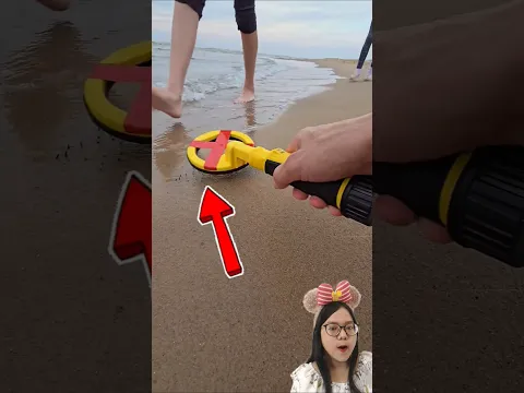 Hati Hati Kalau Jalan dipantai‼️#shortsfeed #trendingshorts #funny #remix #reaction #comedy