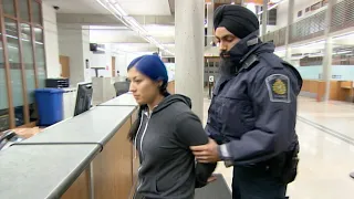 Drug Sniffing Dog Hits Jackpot | Border Security: Canada's Front Line