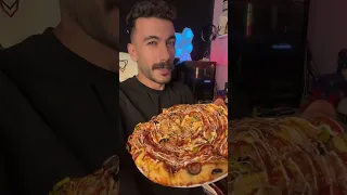 طريقة عمل البيتزا في البيت بمكونات سهله