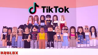 OS TIKTOKERS INVADIRAM O TOWER OF HELL!!