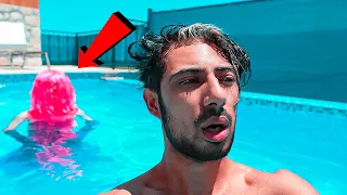 VİLLA HAVUZUNDAN DENİZ KIZI ÇIKTI !! (OHA😱)