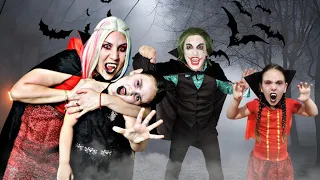 FILME- TODOS VIRARAM VAMPIROS! ARLEQUINA, CORINGA, WANDINHA E ANINHA ESTRELINHA