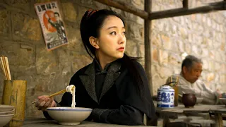 Tưởng Cô Gái Yếu Đuối Đi Ăn Mì Đám Giang Hồ Tới Kiếm Chuyện Không Ngờ Lại Là Gái Nhà Võ | BigTV