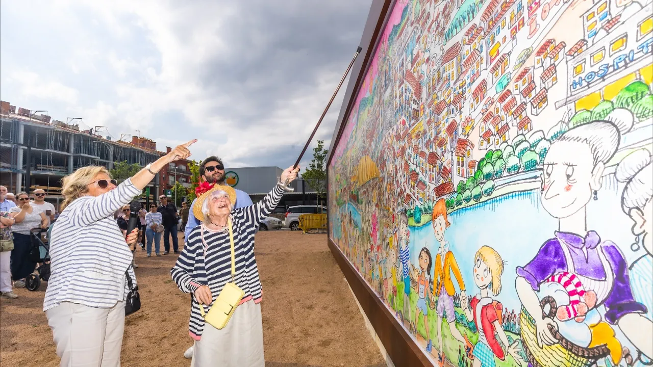 Manlleu inaugura un mural de la ninotaire Pilarin Bayés