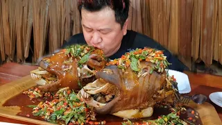 MUKBANG KEPALA DOMBA UTUH,,PEDAS MAMPUS