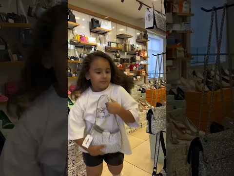 Helə bildilər sumkanı oğurladı🤣 #shorts #viral