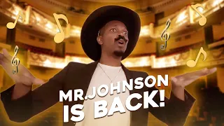 Mr.Johnson and the Choir is back…. ￼🤠👀