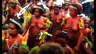 RAIKOS Welcome Dance
