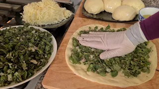 في عطلة نهاية الأسبوع ، فطائر الزعتر الأخضر😋 بدون فرن، دللي عائلتك 👍