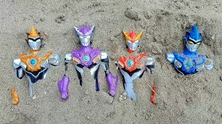 WOW... Menemukan Harta Karun Mainan Ultraman | Ultraman Zero Ultraman Roso | Kamen Rider W