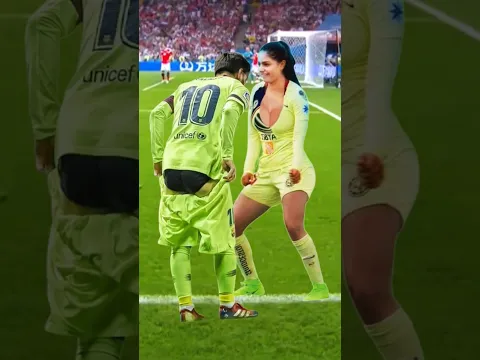 Funny Moment in Football 🤣