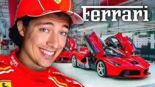 Dentro FERRARI 🏎️ Tour completo