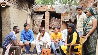 आखिर किस वजह से लड़की ने सबके सामने अपने सारे कपड़े उतार दिए। देखकर हैरान रह जाओगे