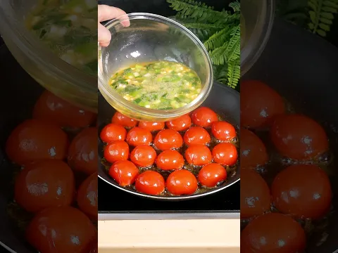 Domates Kahvaltıya 5 dakikada pişirin. Soğanlı kaşarlı yumurta. yumurtayı hiç böyle pişirdinizmi!