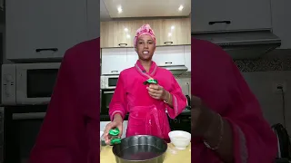 تقليد خديجة بنت لبلاد شدي كرشك و ضحكي 🤣😂