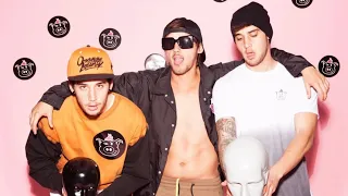 Uptown girl - music video