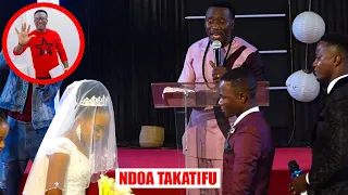 MASANJA AKIFUNGISHA NDOA KANISANI KWAKE UTACHEKA