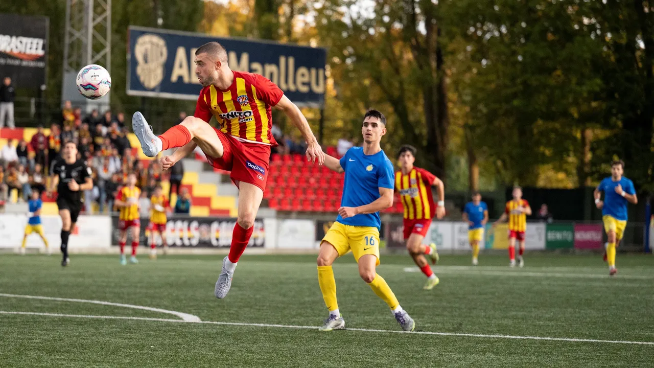 El Manlleu perd contra el Sant Just en un partit que guanyava a manca de cinc minuts pel final