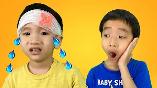 The Boo Boo song | Kids Songs and Nursery Rhymes | VoiVoi TV