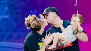 LIVEN FAMILY OFFICIAL DISNEY WORLD GENDER REVEAL! *EMOTIONAL*
